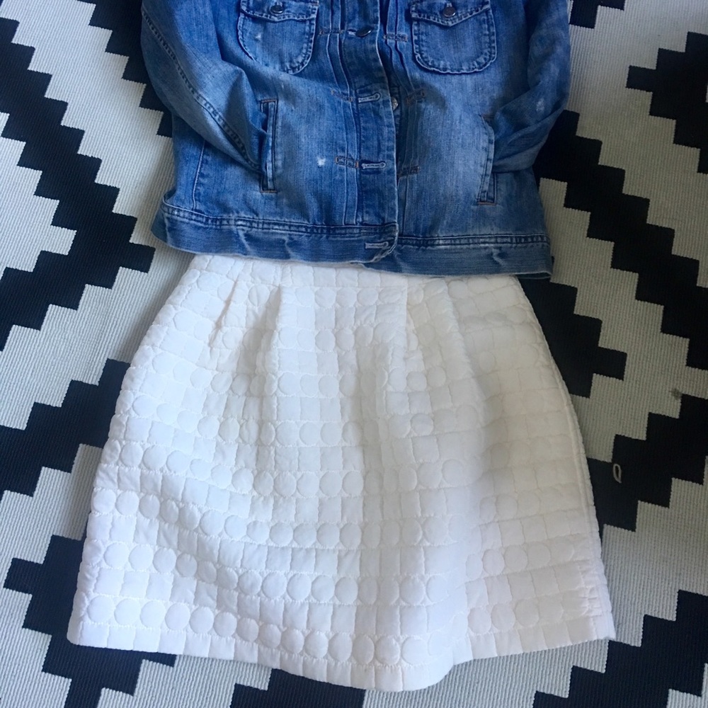 H&M Ivory Puff Mini Skirt Size 2
